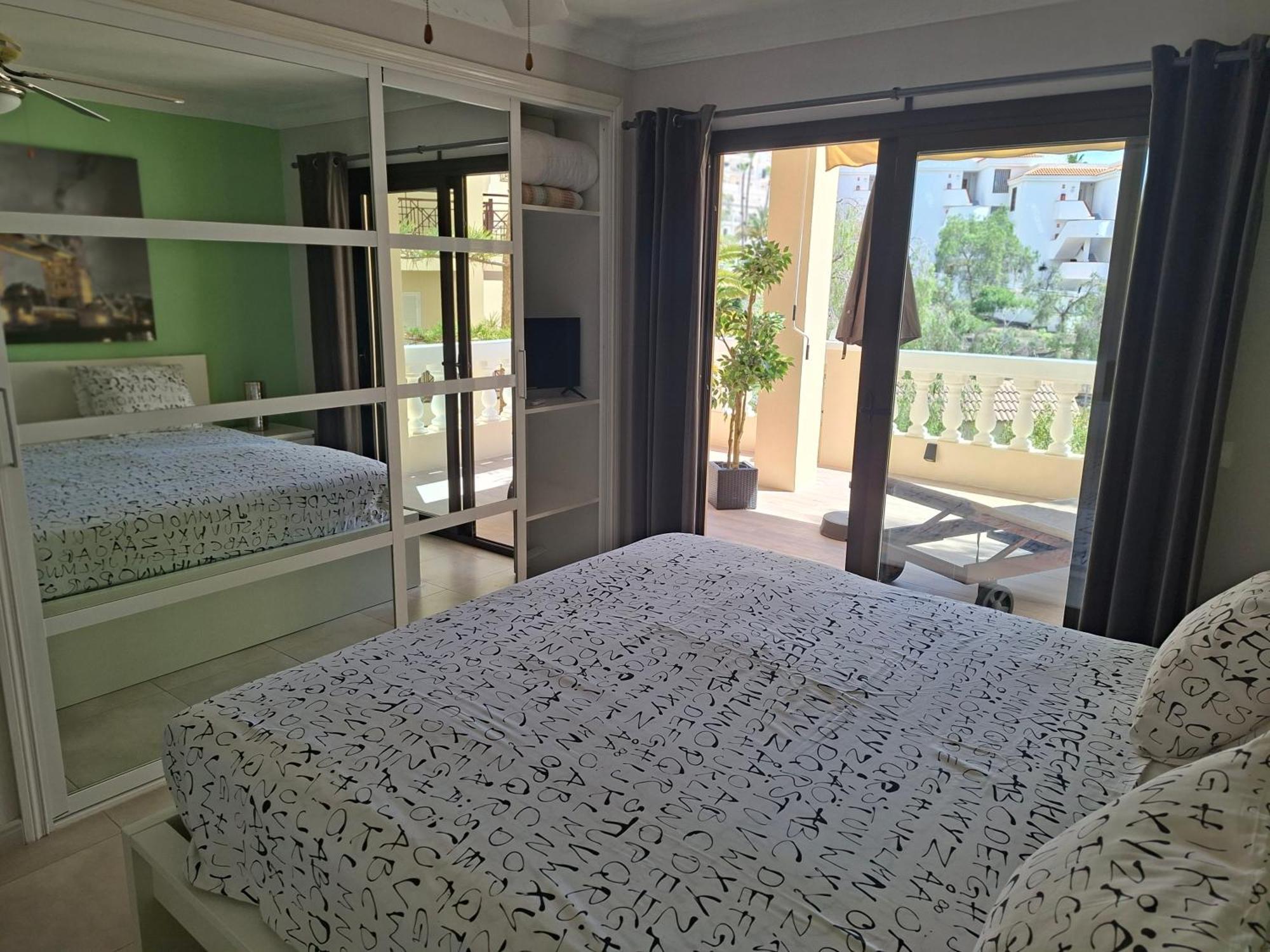 Nice 1 Bedroom Apartment Los Cristianos Los Cristianos  Esterno foto